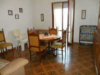 Trilocale in Vendita a Castelnuovo Magra, 120'000€, 70 m²