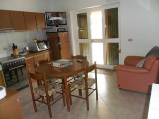 Casa Indipendente in Vendita a Sarzana, 420'000&euro;, 100 m²