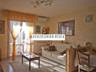 Bilocale in Vendita a Santo Stefano di Magra, 95'000€, 50 m²