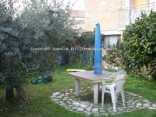Bilocale in Vendita a Sarzana, zona Marinella Di Sarzana, 140'000&euro;, 30 m²