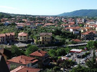 Bilocale in Vendita a Santo Stefano di Magra, 70'000€, 50 m²