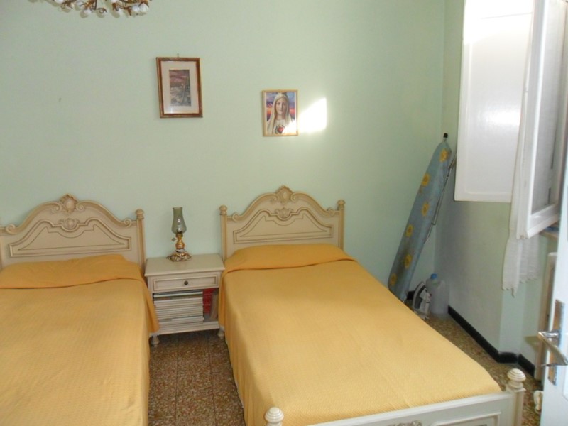 Casa Indipendente in Vendita a Castelnuovo Magra, 100'000€, 80 m²