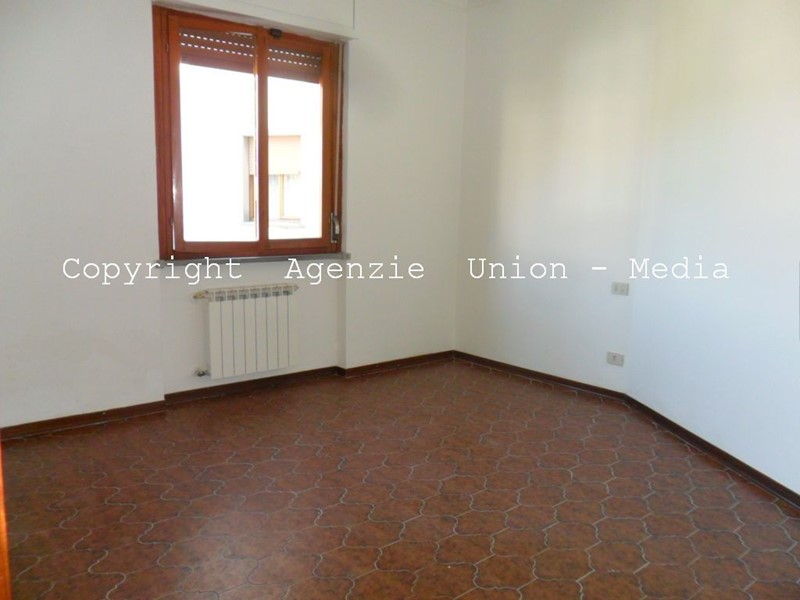 Appartamento in Vendita a Arcola, zona Romito Magra, 185'000€, 100 m²