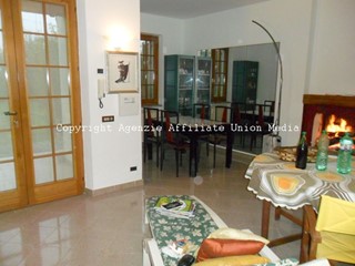Casa Indipendente in Vendita a Sarzana, 280'000&euro;, 75 m², arredato