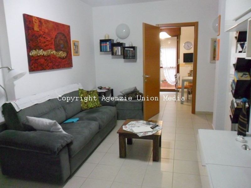 Trilocale in Vendita a Arcola, zona Ressora, 140'000€, 65 m²