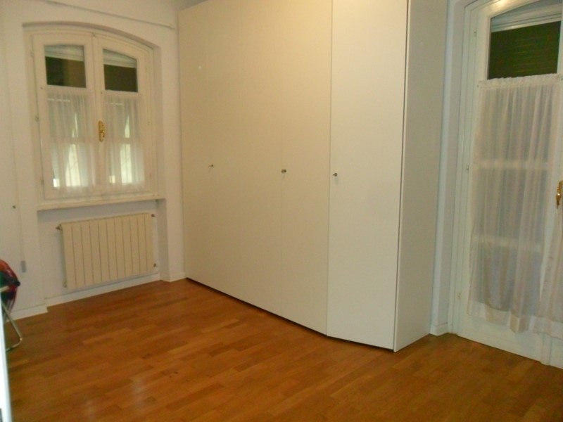 Casa Indipendente in Vendita a Luni, 300'000€, 100 m²