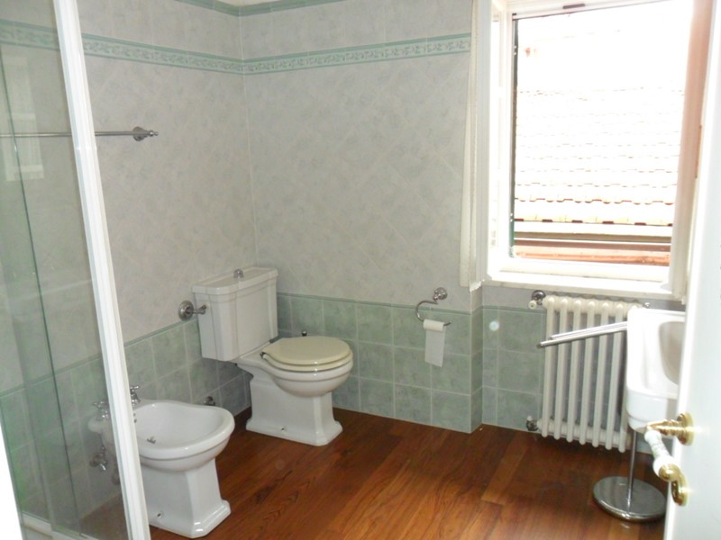 Casa Indipendente in Vendita a Castelnuovo Magra, 220'000€, 110 m²