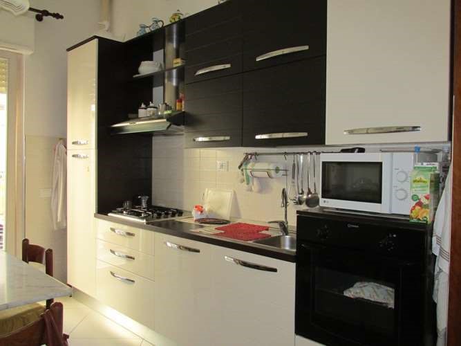 Appartamento in Vendita a Luni, 250'000€, 130 m²