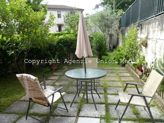 Bilocale in Vendita a Ameglia, 170'000&euro;, 60 m², con Box