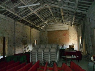 Casa Indipendente in Vendita a Luni, 380'000€, 480 m²