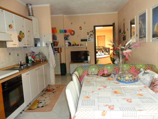 Bilocale in Vendita a Luni, zona Luni Mare, 130'000€, 45 m²