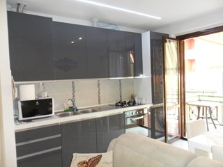 Bilocale in Vendita a Luni, zona Luni Mare, 155'000€, 45 m²