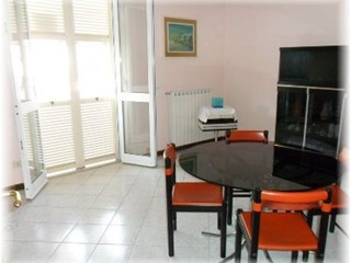 Trilocale in Vendita a Ameglia, zona Fiumaretta, 160'000&euro;, 60 m²