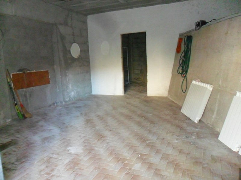 Quadrilocale in Vendita a Arcola, zona Romito Magra, 250'000€, 90 m², con Box
