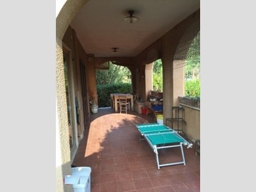 Casa Indipendente in Vendita a Ameglia, zona Bocca Di Magra, 480'000&euro;, 154 m²