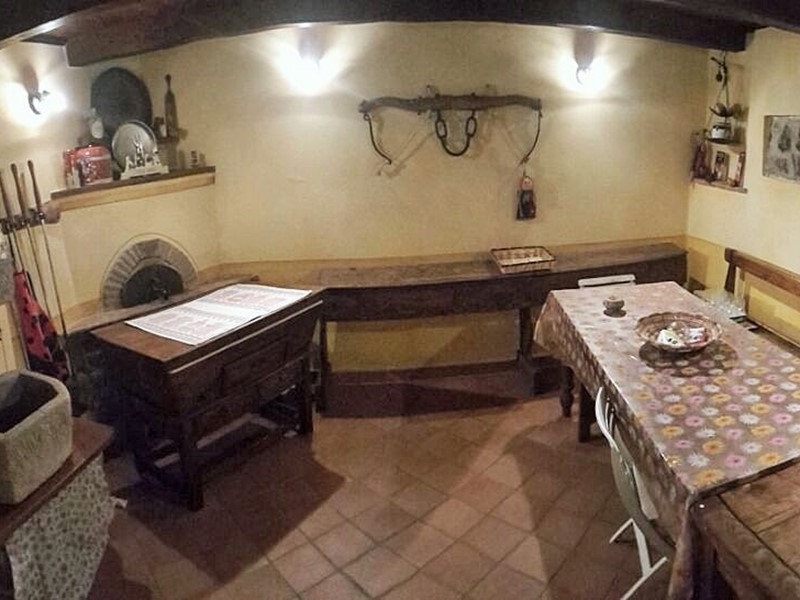 Casa Indipendente in Vendita a Fosdinovo, 65'000&euro;, 65 m²