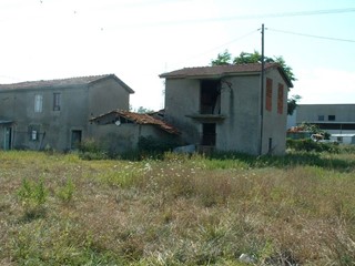 Rustico in Vendita a Sarzana, 175'000€, 90 m², con Box