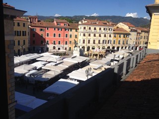 Appartamento in Vendita a Sarzana, 550'000€, 230 m²