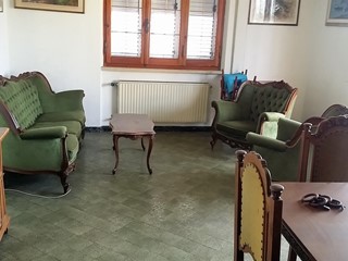Casa Indipendente in Vendita a Santo Stefano di Magra, 280'000€, 260 m²