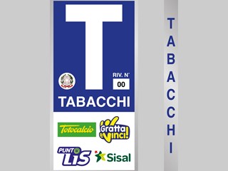 Attività commerciale in Vendita a Carrara, 300'000€, , arredato