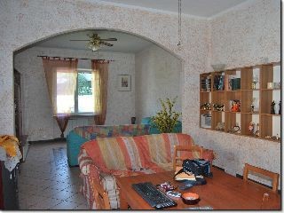 Casa Indipendente in Vendita a Sarzana, 380'000&euro;, 130 m², con Box