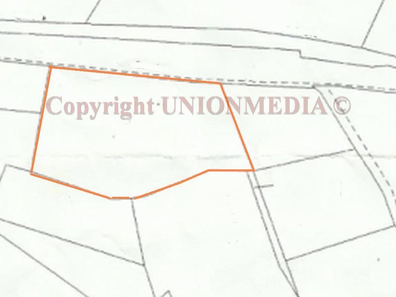 Terreno agricolo in Vendita a Sarzana, 60'000€, 4000 m²