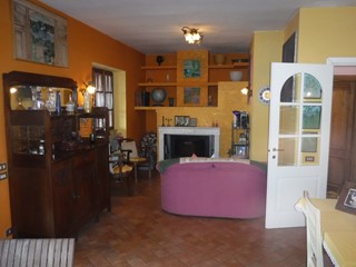 Appartamento in Vendita a Fosdinovo, 250'000€, 160 m²