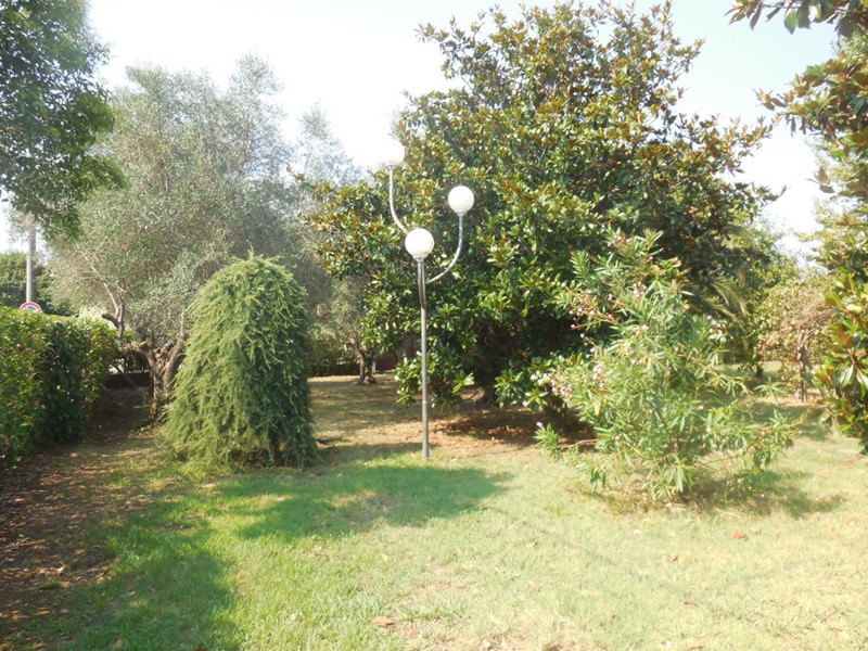 Casa Indipendente in Vendita a Castelnuovo Magra, 300'000€, 95 m²