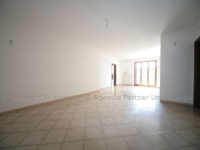 Appartamento in Vendita a Licciana Nardi, zona Masero, 220'000€, 108 m², con Box