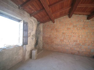 Rustico in Vendita a Arcola, 30'000€, 40 m²