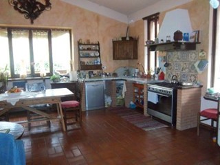 Casa Indipendente in Vendita a Bagnone, 106 m², con Box