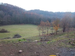 Rustico in Vendita a Bagnone, 355 m²