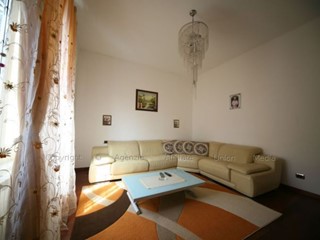 Appartamento in Vendita a Arcola, zona Ponte Di Arcola, 260'000€, 140 m²