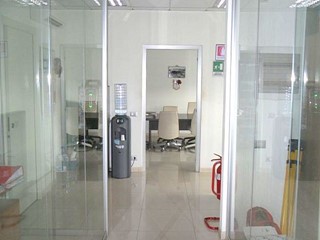 Capannone in Vendita a Arcola, 490'000€, 435 m²