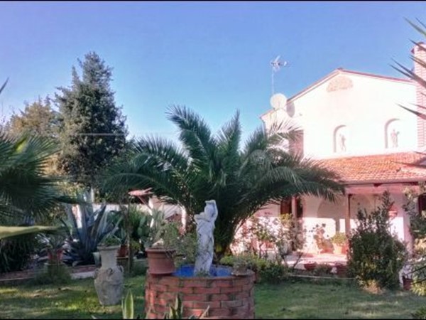 Casa Indipendente in Vendita a Jesi, 290'000€, 120 m²