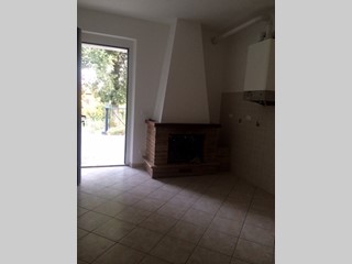 Casa Indipendente in Vendita a Rosora, 170 m²