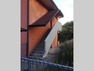 Casa Indipendente in Vendita a Montescudo Monte Colombo, 360'000€, 220 m²