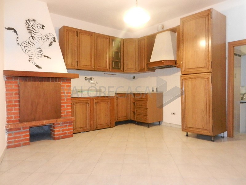 Quadrilocale in Vendita a Carrara, zona Gragnana, 78'000€, 72 m²