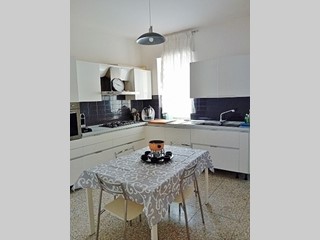 Appartamento in Vendita a Orsogna, zona Centro, 90'000€, 110 m²