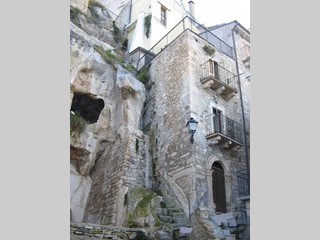 Appartamento in Vendita a Pennapiedimonte, zona Centro, 70'000€, 100 m²