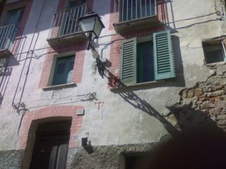 Casa Indipendente in Vendita a Farindola, 45'000€, 125 m²