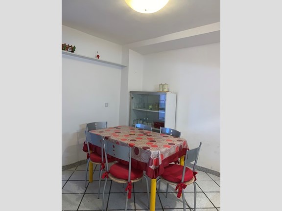Casa Semi Indipendente in Vendita a Licciana Nardi, 160'000€, 100 m²