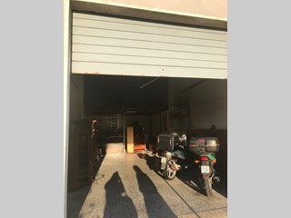 Immobile commerciale in Affitto a La Spezia, zona PORTO, 300&euro;, 35 m²