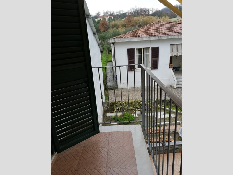 Casa Semi Indipendente in Vendita a Aulla, zona Albiano Magra, 95'000€, 50 m², arredato