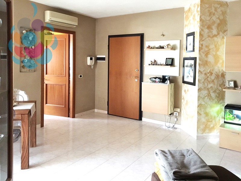 Quadrilocale in Vendita a Bolano, zona Ceparana, 155'000&euro;, 95 m²