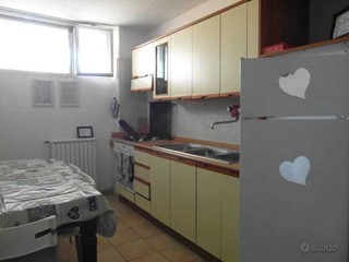 Quadrilocale in Affitto a Ameglia, zona Fiumaretta, 650€, 90 m², arredato