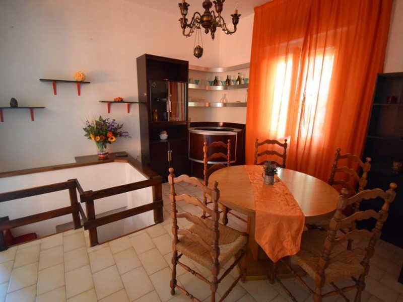 Casa Semi Indipendente in Vendita a Aulla, zona Caprigliola, 99'000€, 85 m²