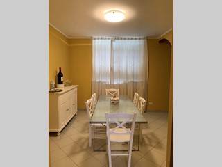 Casa Semi Indipendente in Affitto a Aulla, 800€, 80 m², arredato