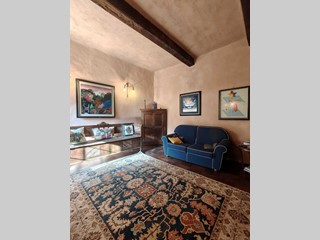 Casa Indipendente in Vendita a Fivizzano, 460'000€, 498 m², arredato