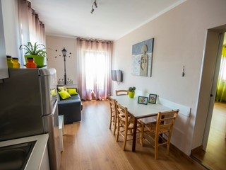 Bilocale in Affitto a Beverino, zona Beverino Castello, 50 m², arredato